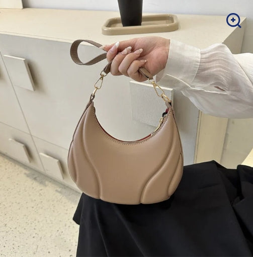 Minimal Single Shoulder Bag